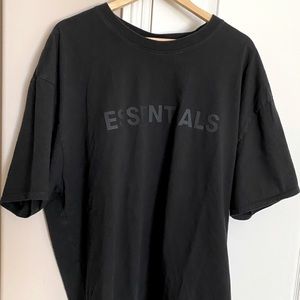 Essentials T-Shirt -XXL Authentic